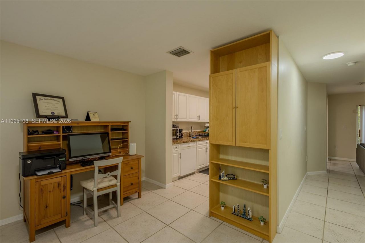 17009 NW 22nd St , Pembroke Pines, FL 33028 Photo