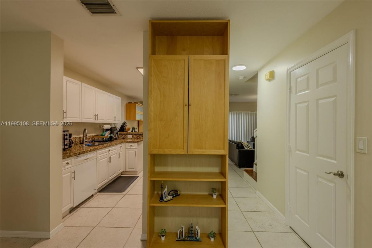 17009 NW 22nd St , Pembroke Pines, FL 33028 Photo