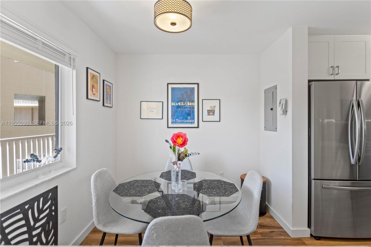 7676 Trent Dr , Unit 308, Tamarac, FL 33321 Photo