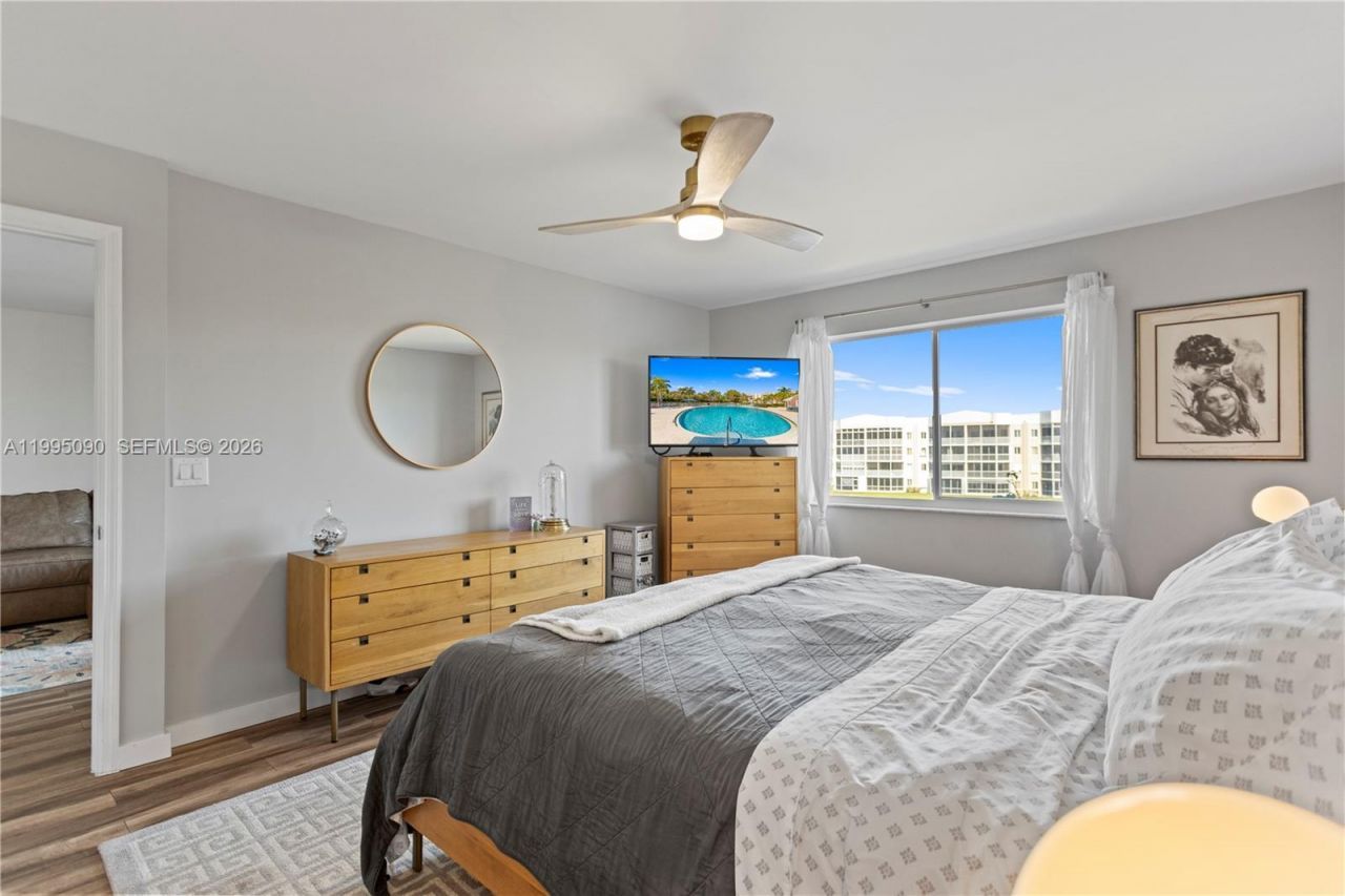 7676 Trent Dr , Unit 308, Tamarac, FL 33321 Photo