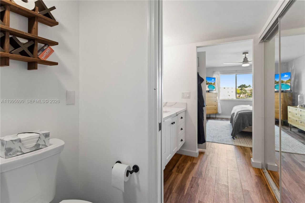 7676 Trent Dr , Unit 308, Tamarac, FL 33321 Photo