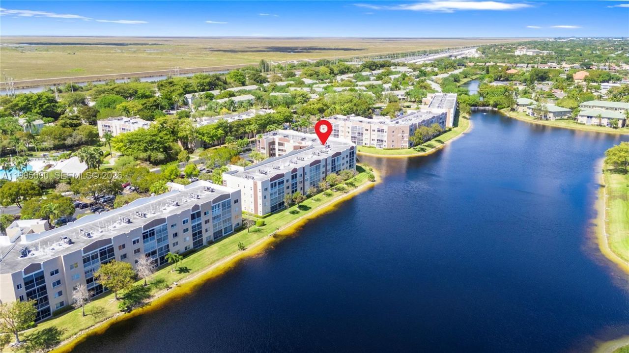 7676 Trent Dr , Unit 308, Tamarac, FL 33321 Photo