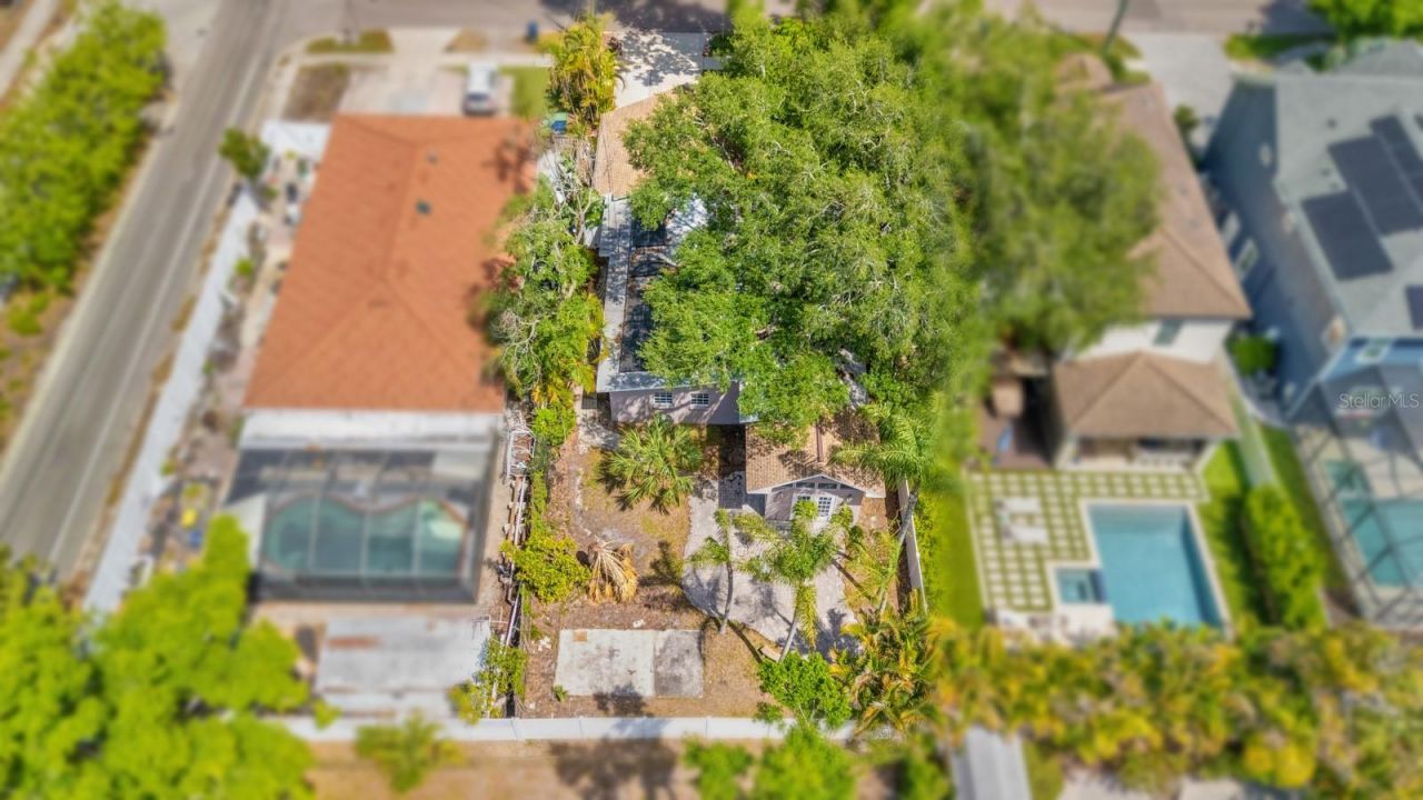 3414 W Wallcraft Avenue , Tampa, FL 33611 Photo