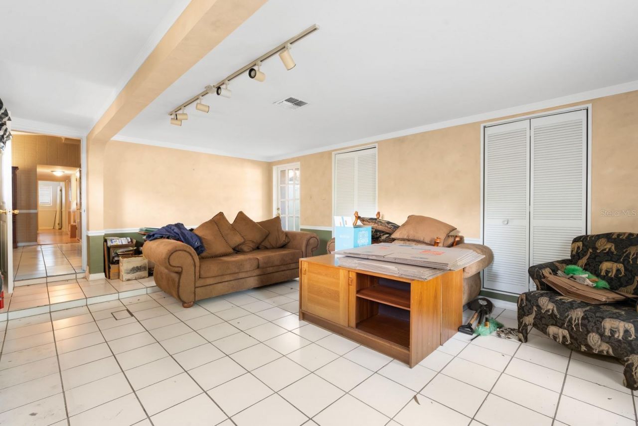 3414 W Wallcraft Avenue , Tampa, FL 33611 Photo