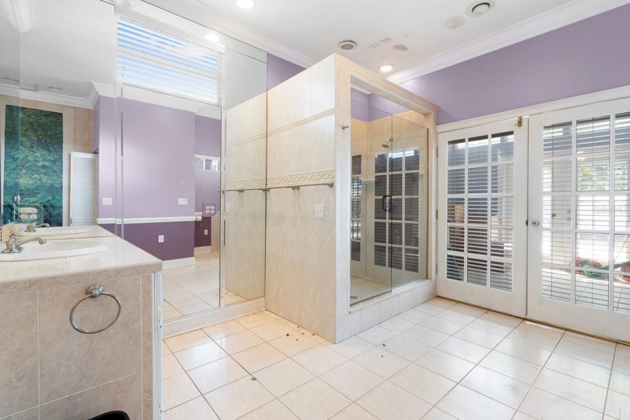 3414 W Wallcraft Avenue , Tampa, FL 33611 Photo