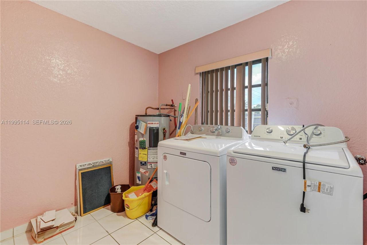 12231 SW 191st Ter, Miami, FL 33177 Photo