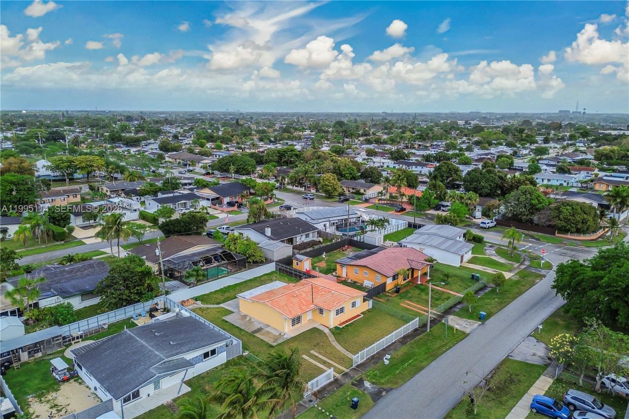 12231 SW 191st Ter, Miami, FL 33177 Photo