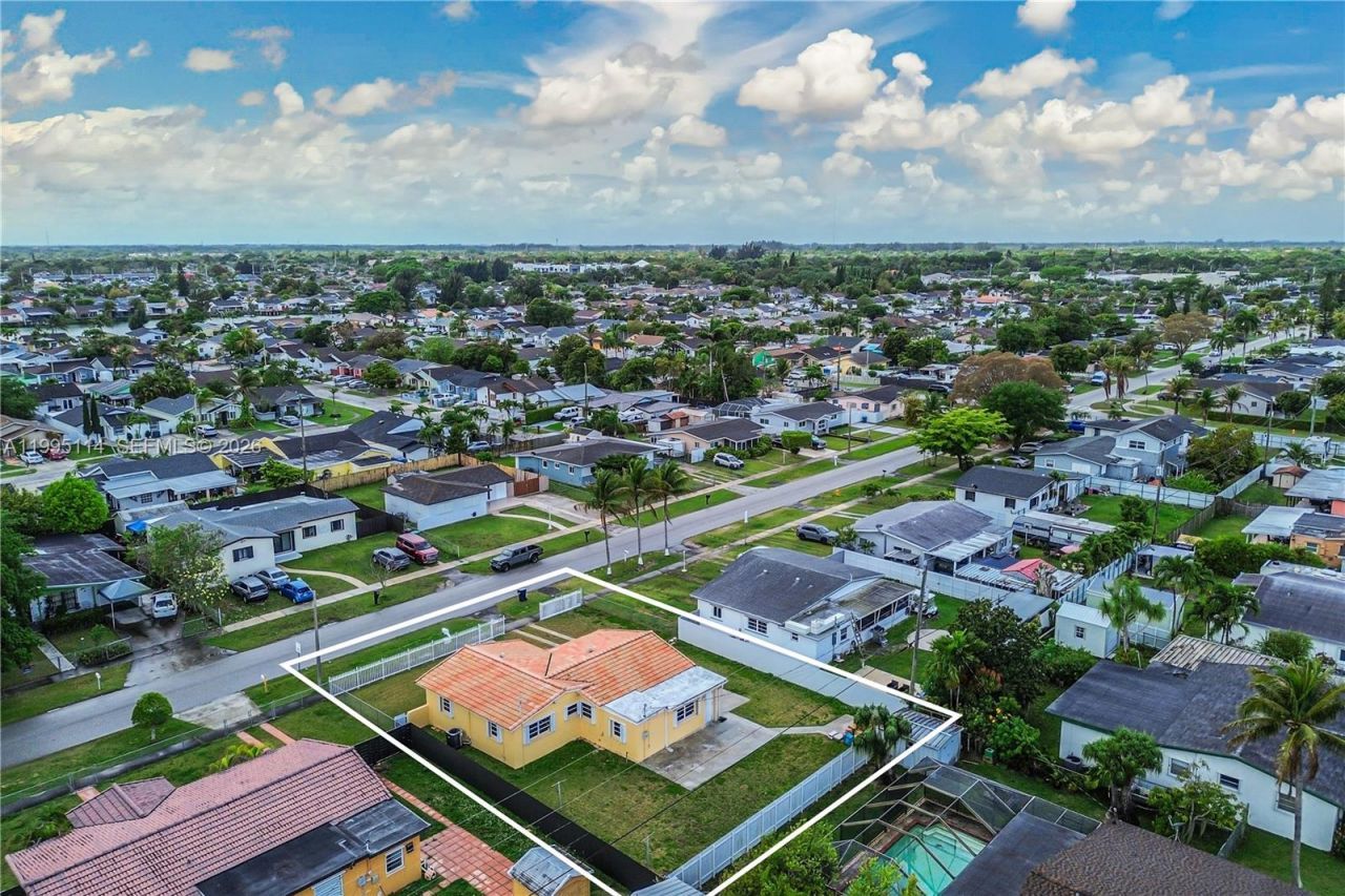 12231 SW 191st Ter, Miami, FL 33177 Photo