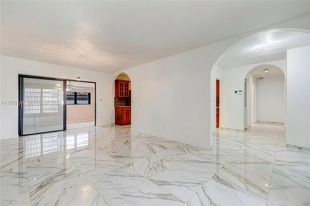 12231 SW 191st Ter, Miami, FL 33177 Photo