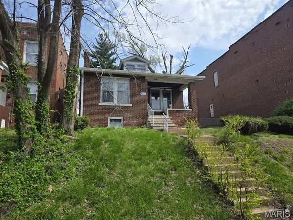 4338 Oregon Avenue , St Louis, MO 63111