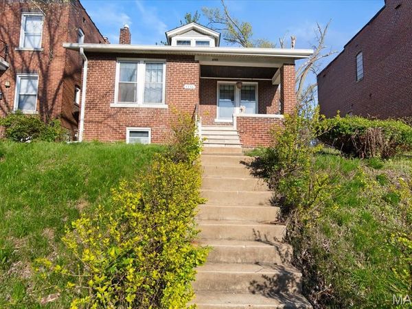 4338 Oregon Avenue, St Louis, MO 63111