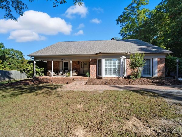 417 Park Ridge Road , Albemarle, NC 28001