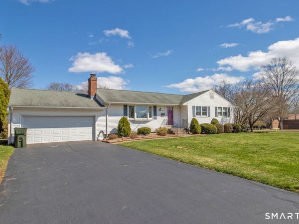 46 Turkey Hill, Newington, CT 06111