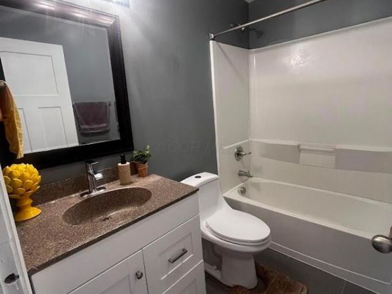 904 Binns Boulevard, Columbus, OH 43204 Photo 16