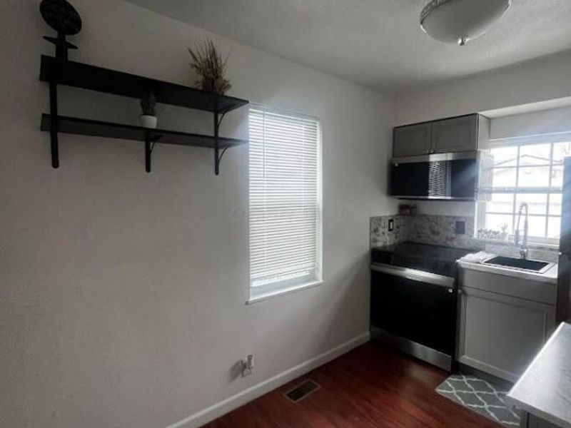 904 Binns Boulevard, Columbus, OH 43204 Photo 7