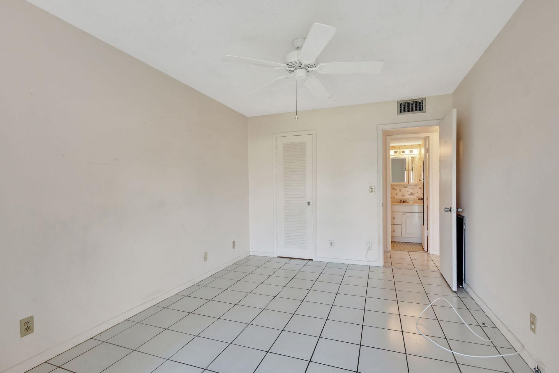 332 Sheffield N, West Palm Beach, FL 33417 Photo
