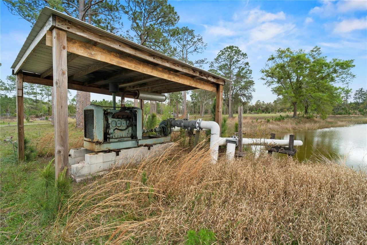 40945 Beach Road , Eustis, FL 32736 Photo