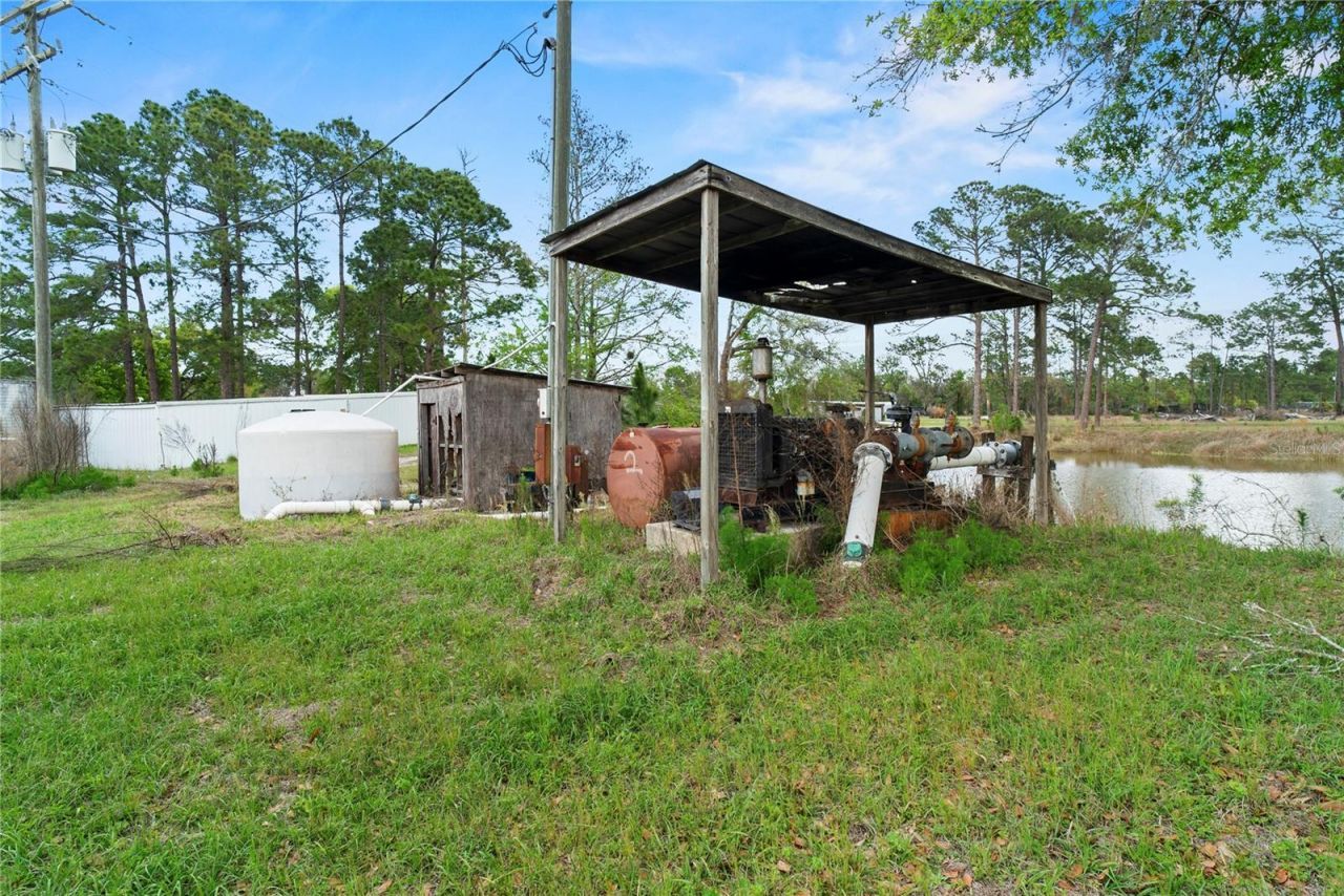 40945 Beach Road , Eustis, FL 32736 Photo