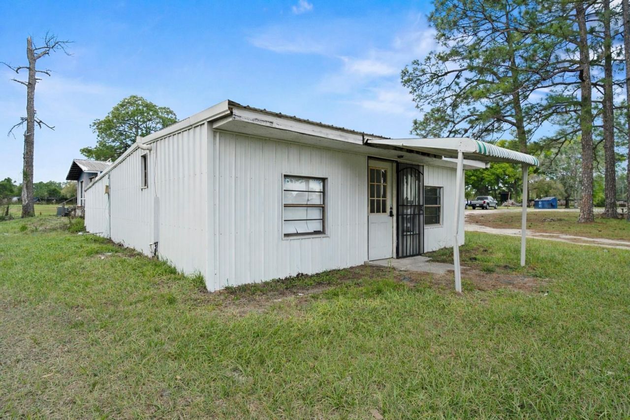 40945 Beach Road , Eustis, FL 32736 Photo