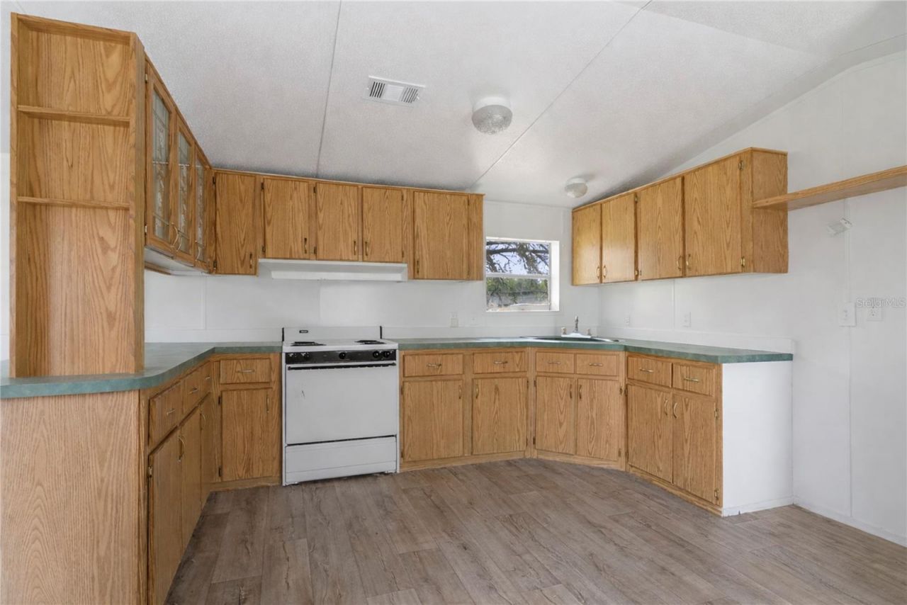 40945 Beach Road , Eustis, FL 32736 Photo