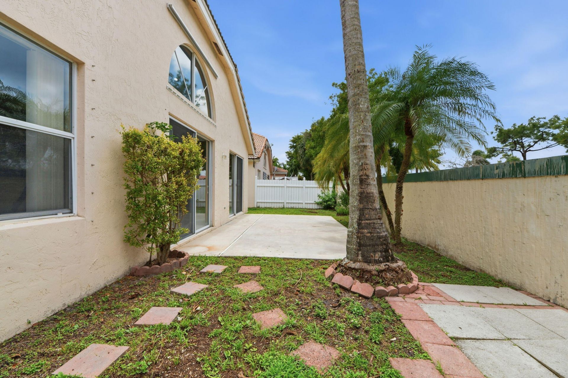 3401 NW 70th Avenue, Margate, FL 33063 Photo