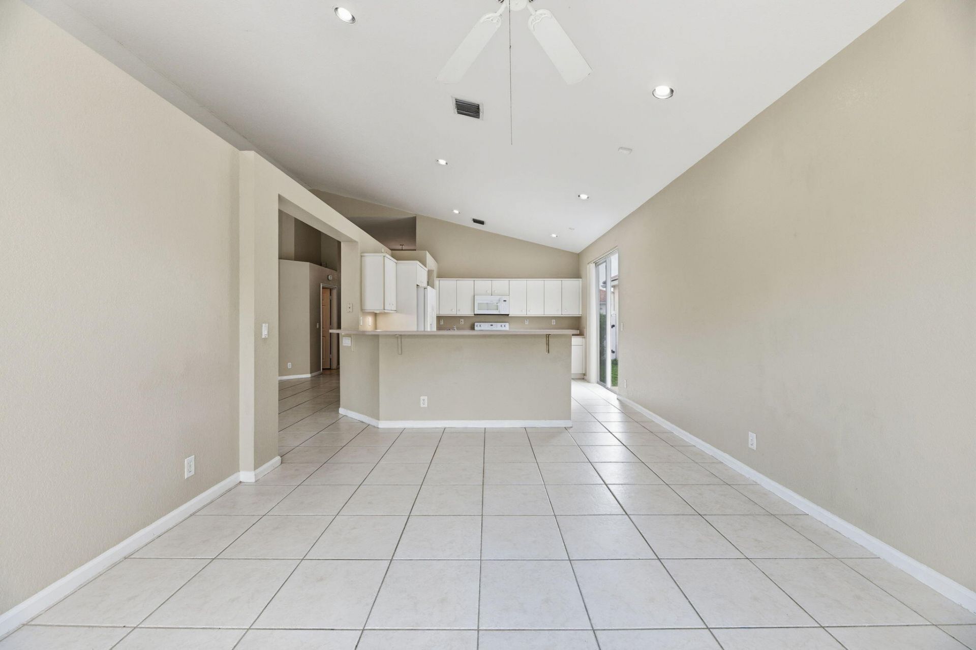 3401 NW 70th Avenue, Margate, FL 33063 Photo