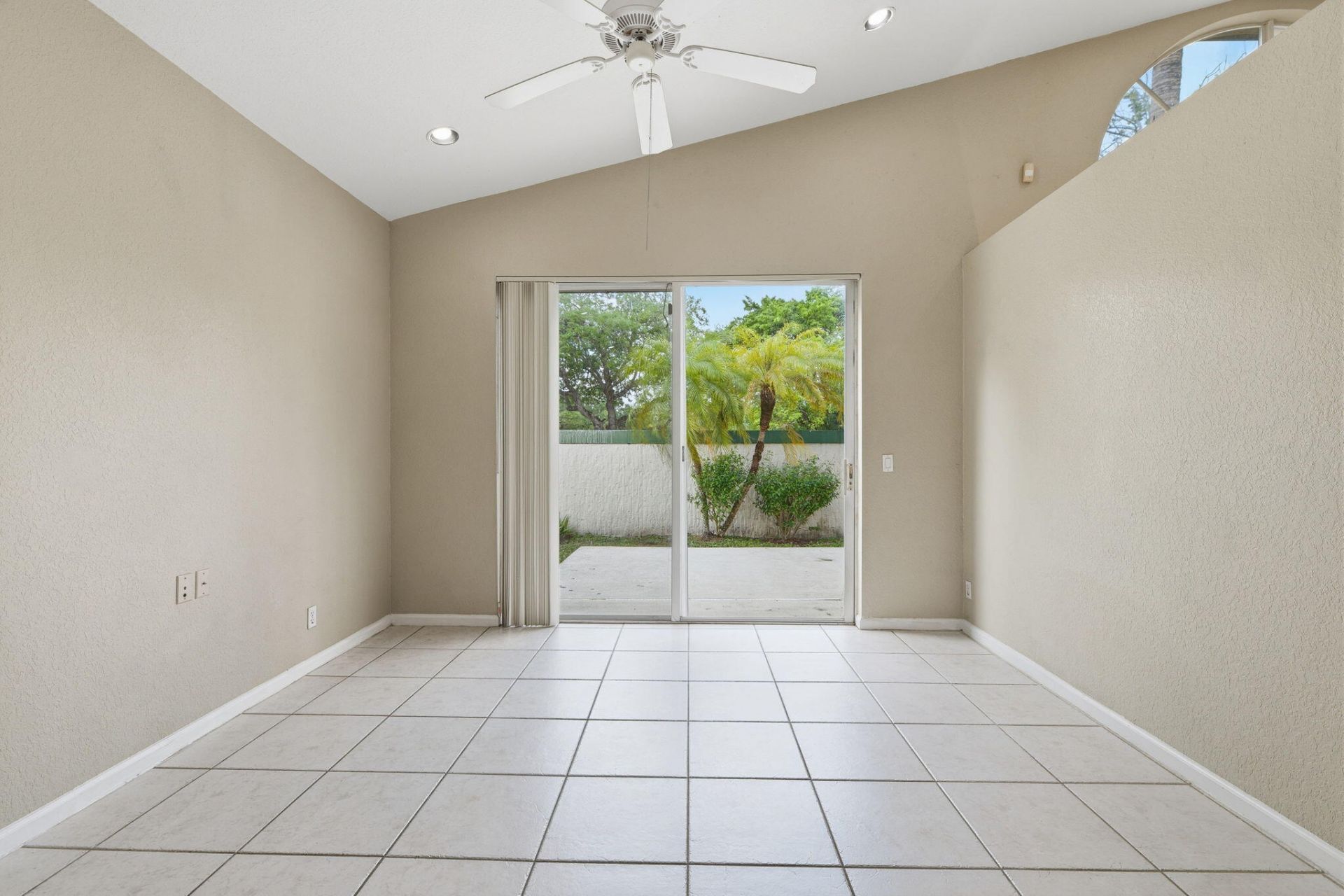 3401 NW 70th Avenue, Margate, FL 33063 Photo