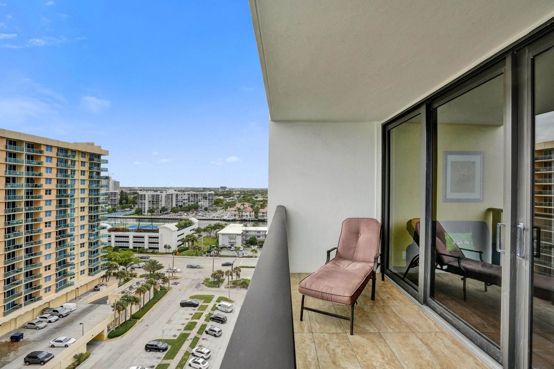 2301 S Ocean Drive, Unit 1408, Hollywood, FL 33019 Photo
