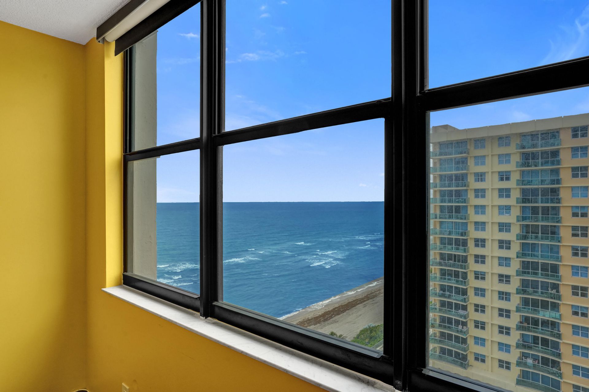 2301 S Ocean Drive, Unit 1408, Hollywood, FL 33019 Photo