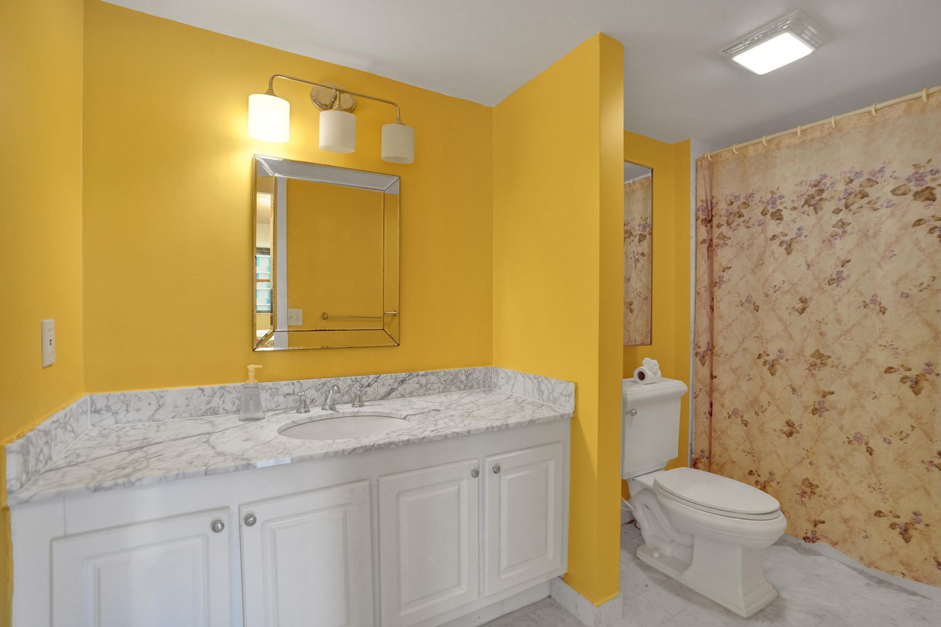 2301 S Ocean Drive, Unit 1408, Hollywood, FL 33019 Photo