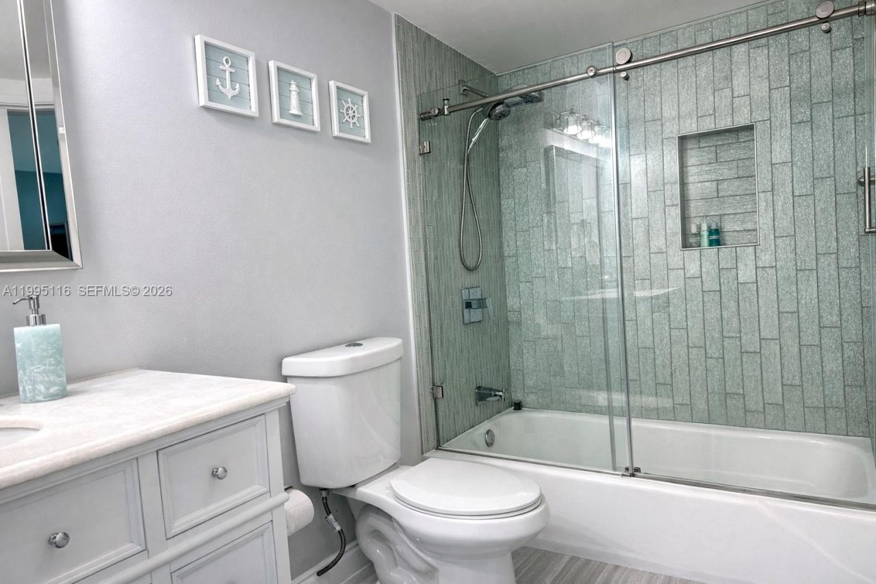 19370 Collins Ave , Unit 1121, Sunny Isles Beach, FL 33160 Photo