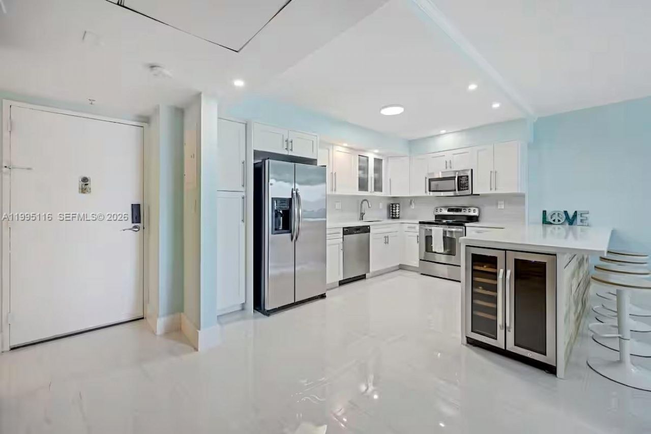 19370 Collins Ave, Unit 1121, Sunny Isles Beach, FL 33160 Photo