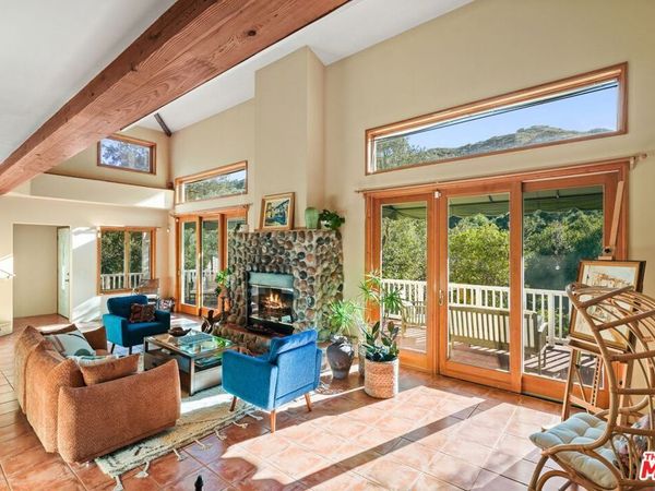 774 Old Topanga Canyon Road, Topanga, CA 90290