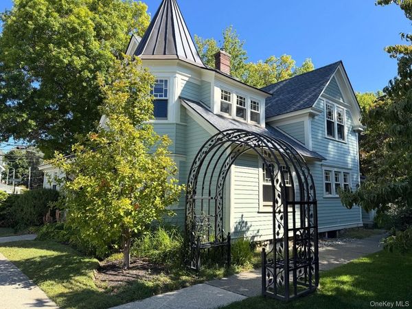 160 Church Street , Unit 1, Millbrook, NY 12545