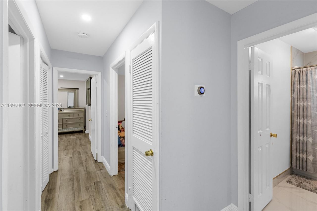 6330 Funston St , Hollywood, FL 33023 Photo