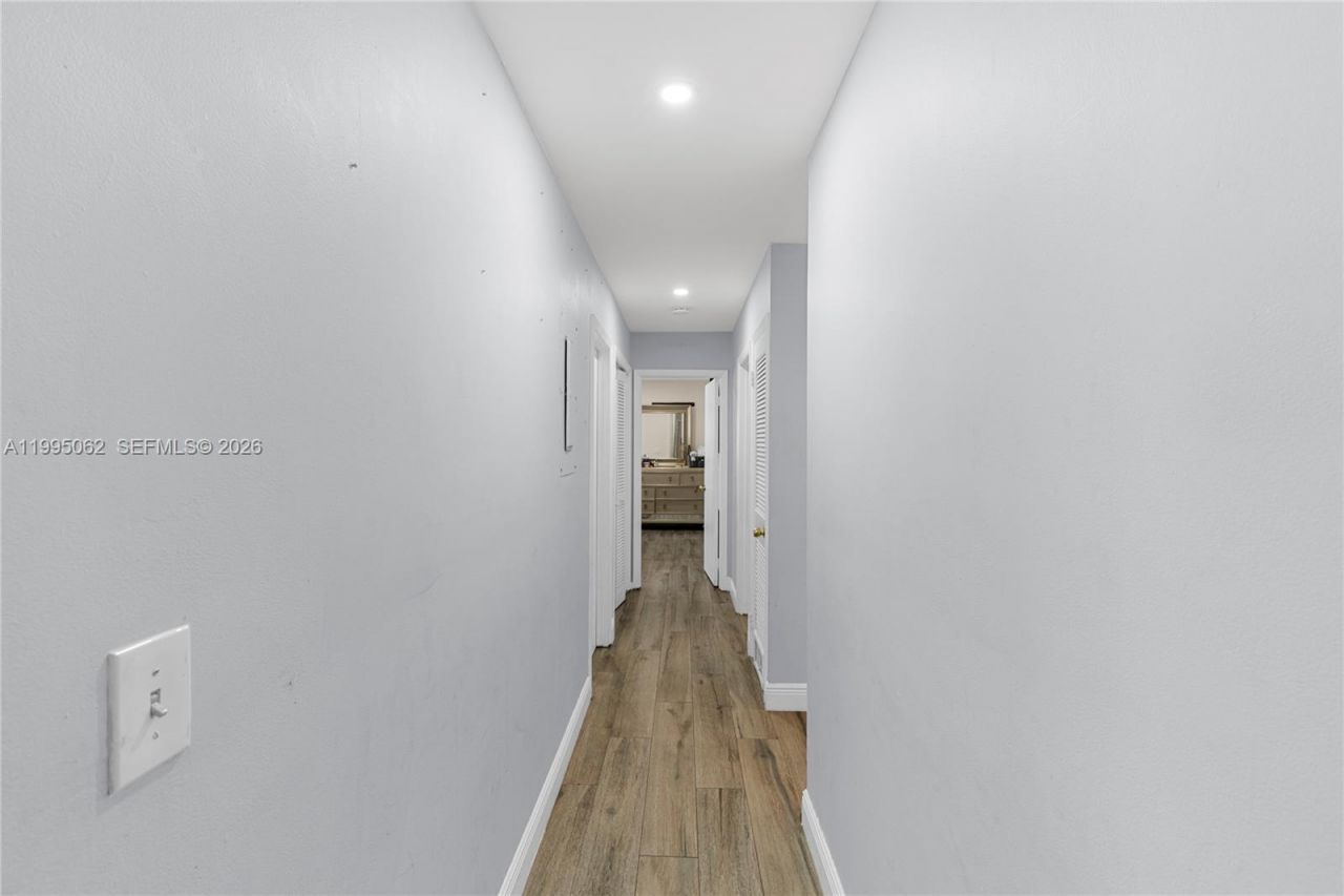 6330 Funston St , Hollywood, FL 33023 Photo