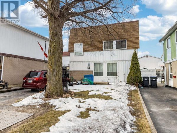 3 Haley Court , Brampton (Central Park), ON L6S1N6