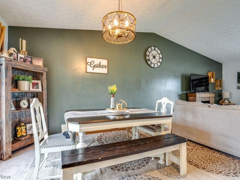 66 Manito Trail, Malvern, OH 44644 Photo 12