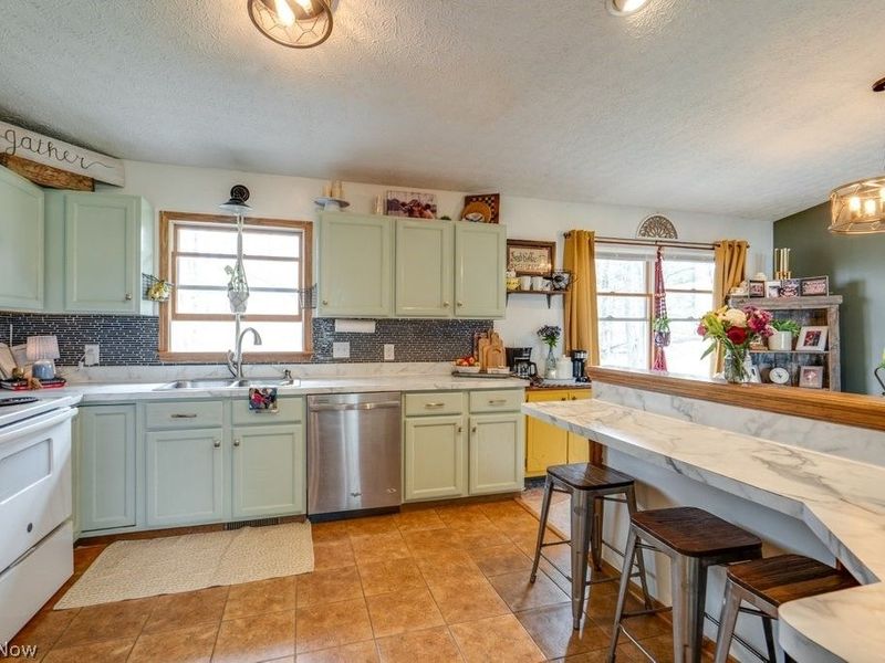 66 Manito Trail, Malvern, OH 44644 Photo 15