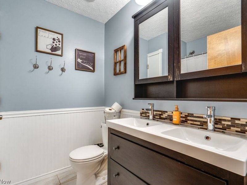 66 Manito Trail, Malvern, OH 44644 Photo 34