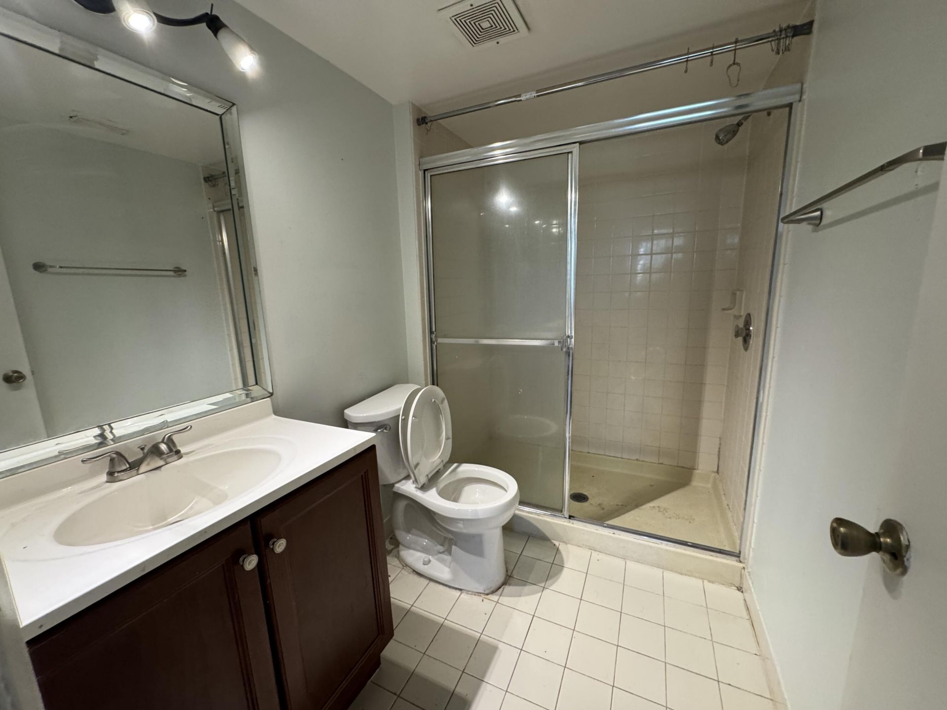 8891 Wiles Road, Unit 303, Coral Springs, FL 33067 Photo