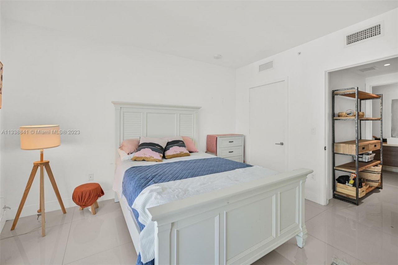 1010 SW 2nd Avenue, Unit 1107, Miami, FL 33130 Photo