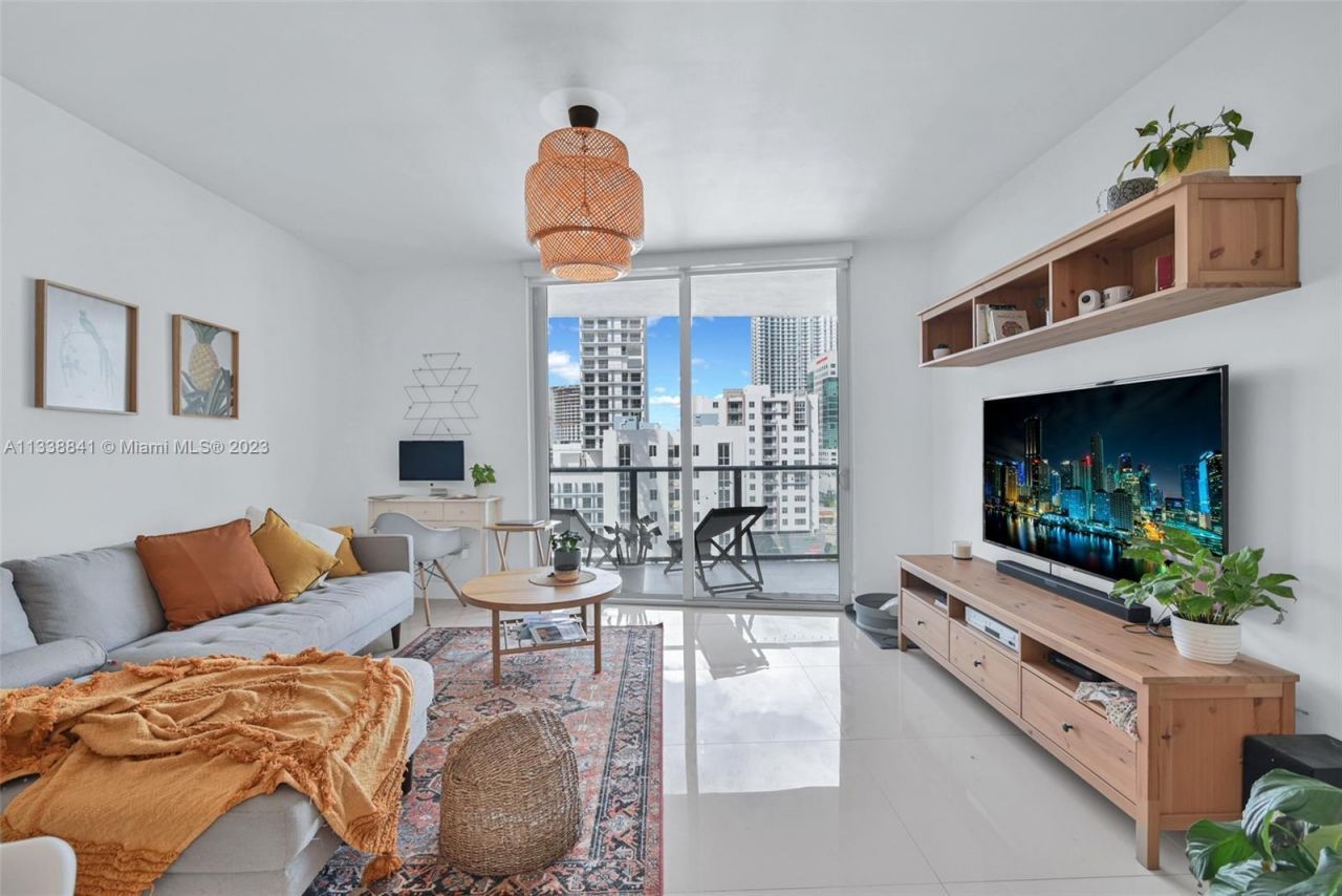 1010 SW 2nd Avenue, Unit 1107, Miami, FL 33130 Photo
