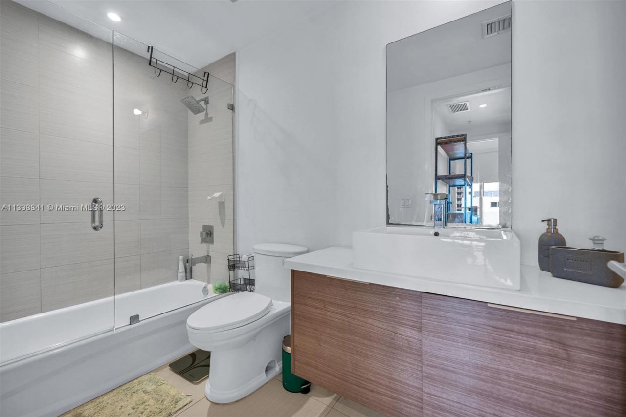 1010 SW 2nd Avenue, Unit 1107, Miami, FL 33130 Photo