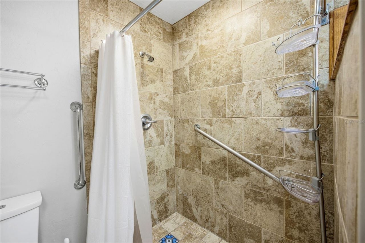 3519 NW 30th Boulevard, Gainesville, FL 32605 Photo