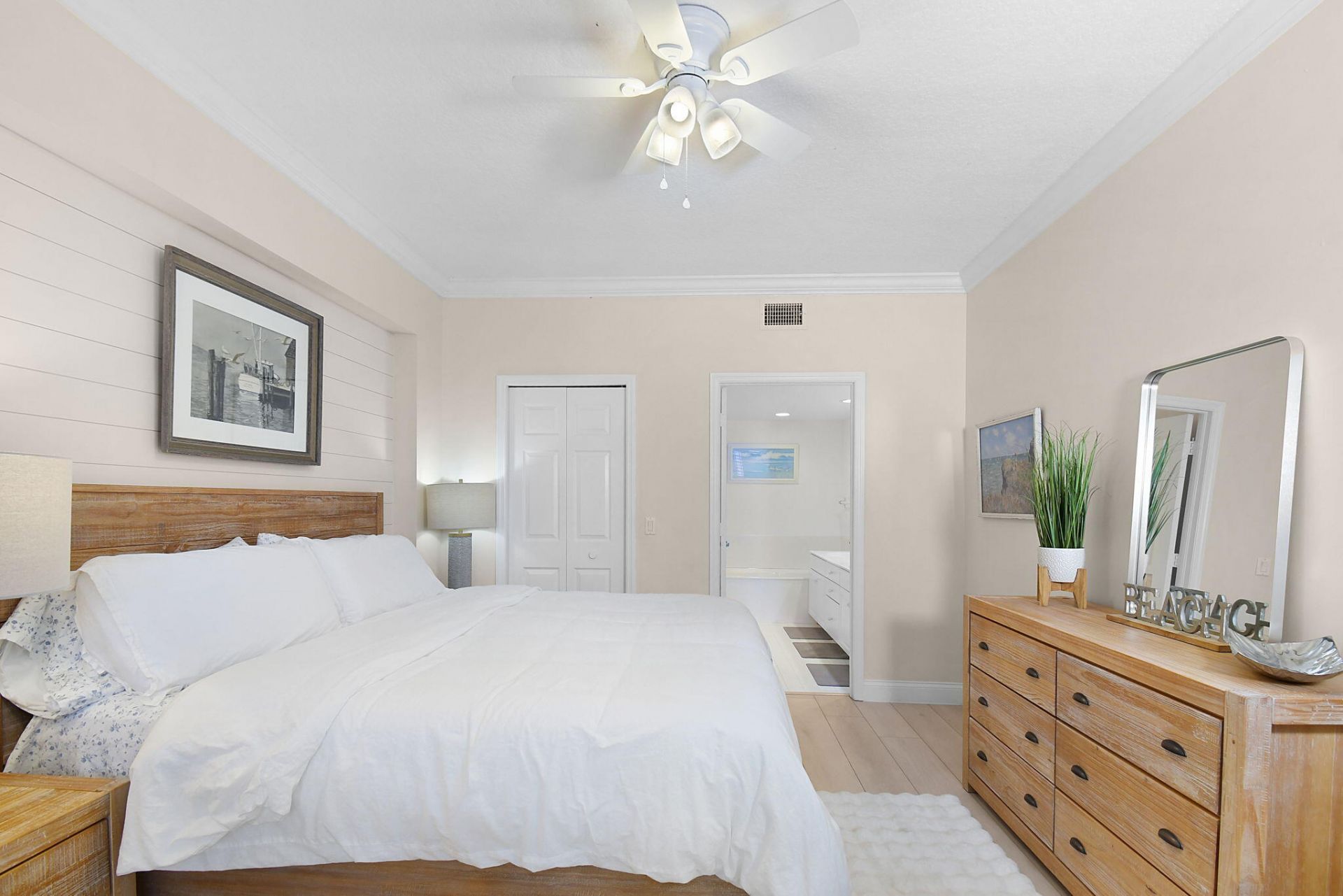 421 NE Plantation, Unit 617, Stuart, FL 34996 Photo