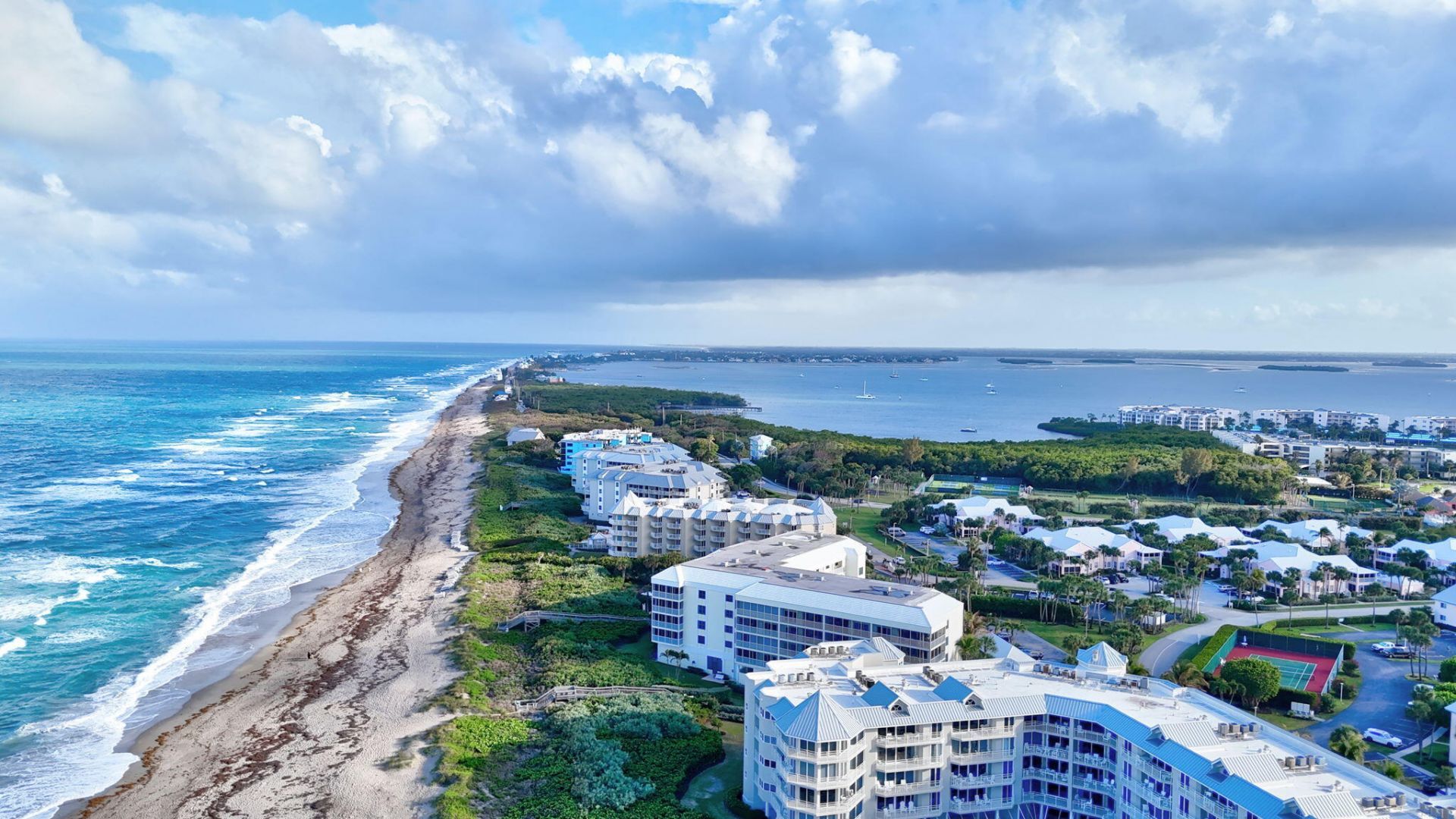 421 NE Plantation, Unit 617, Stuart, FL 34996 Photo