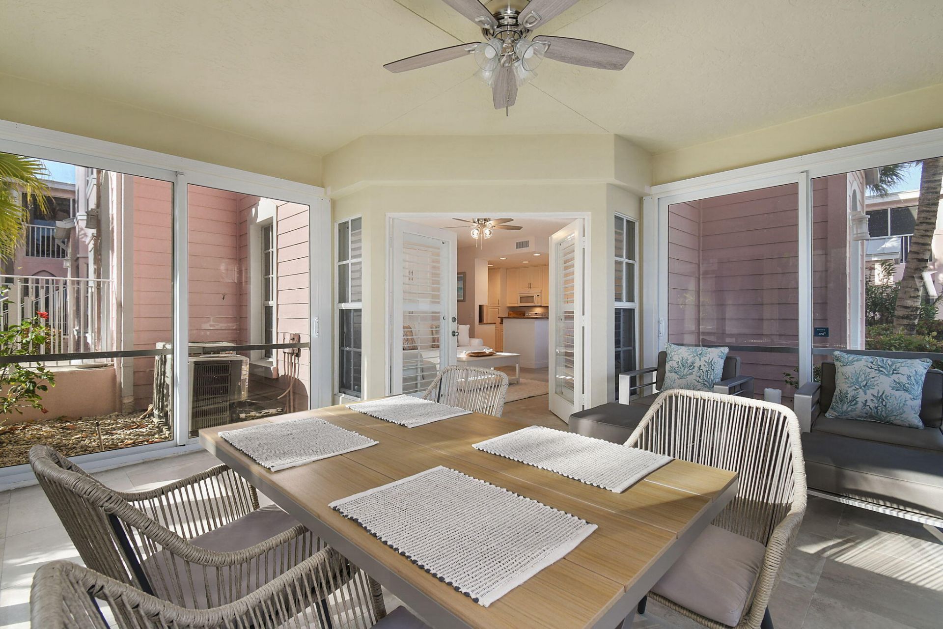 421 NE Plantation, Unit 617, Stuart, FL 34996 Photo