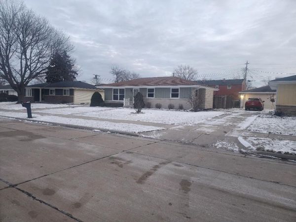 725 Sydney DRIVE, Racine, WI 53402