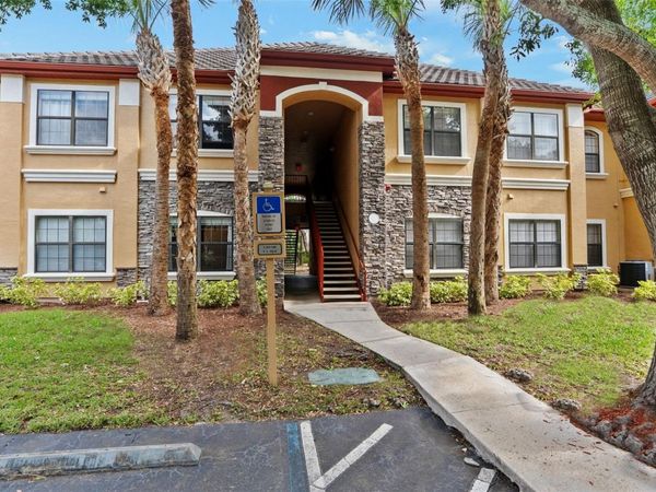 2141 PORTOFINO PLACE, Unit 2826, PALM HARBOR, FL 34683